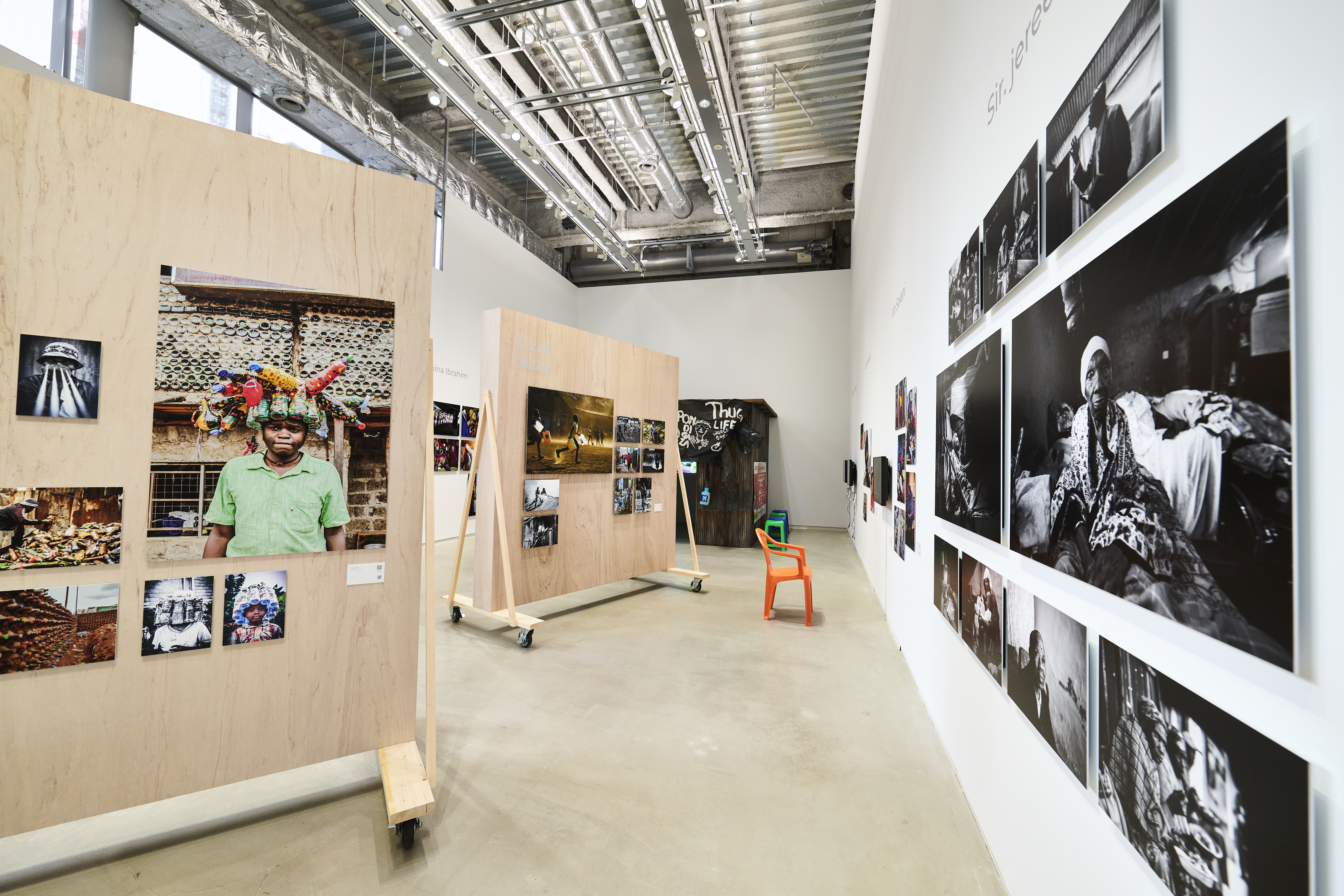 坂田ミギー/SHIFT80｜キベラ“スラム”から見つめる世界 語られてきた私から、語る私へ。