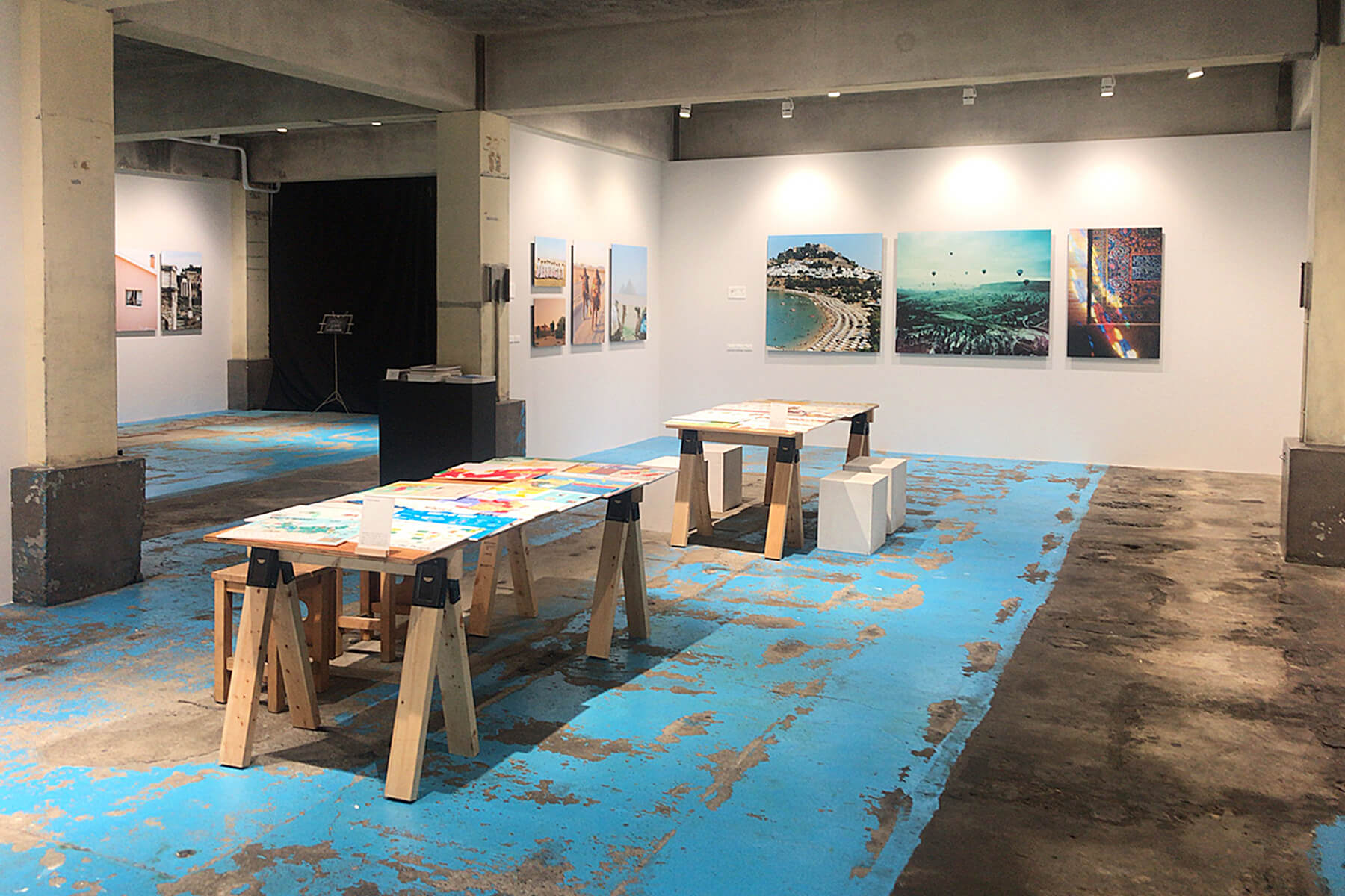 TRANSIT    写真集発売記念展「光の記憶-Through our habitat」