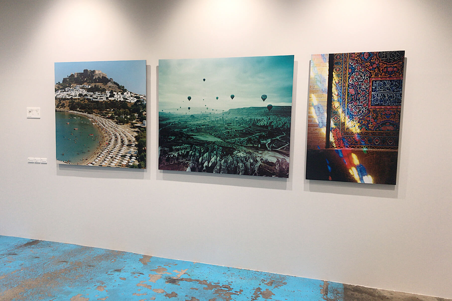 TRANSIT    写真集発売記念展「光の記憶-Through our habitat」
