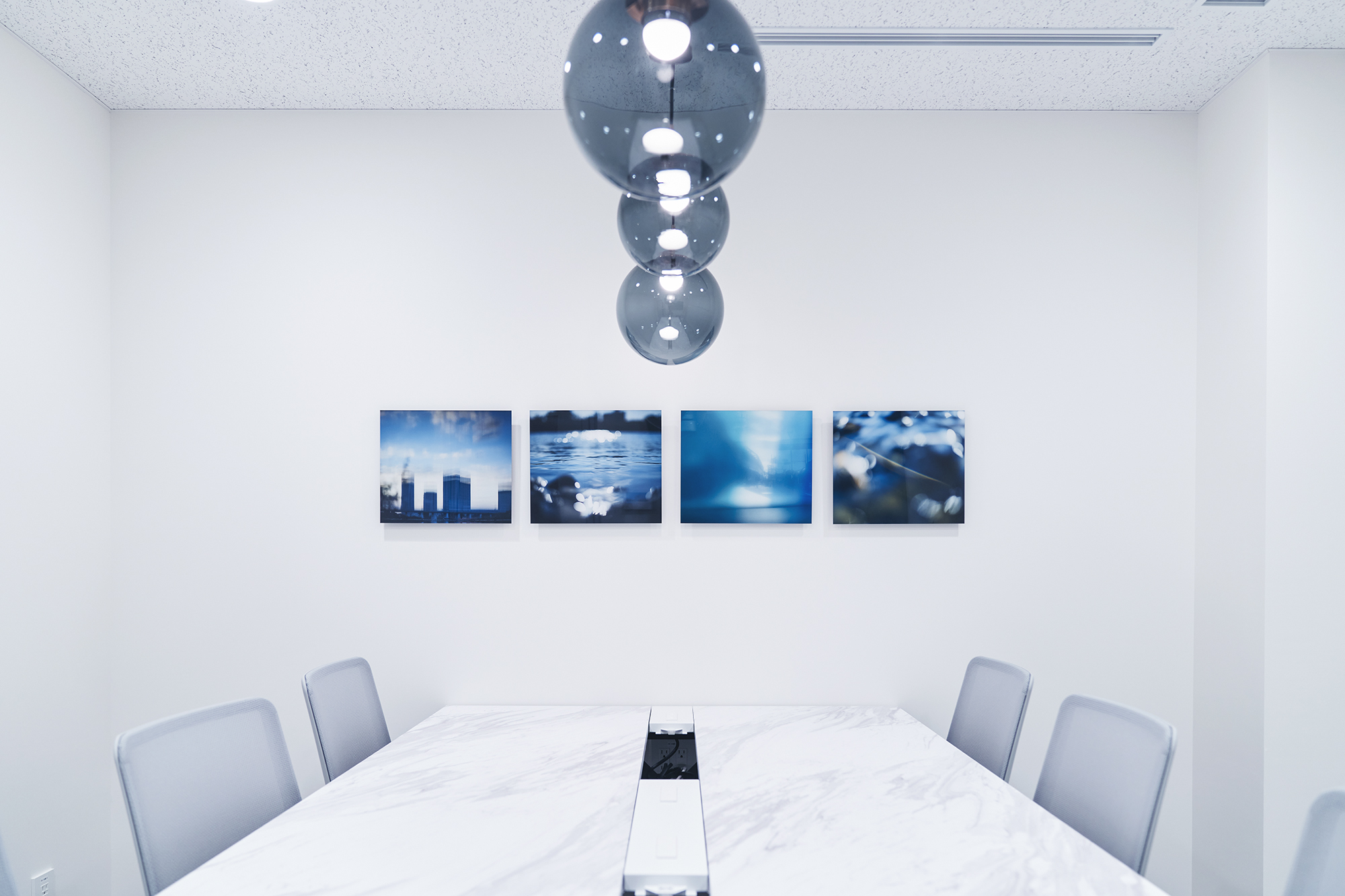 古賀親宗｜オフィス内装用写真展示｜SoloTime 二子玉川店